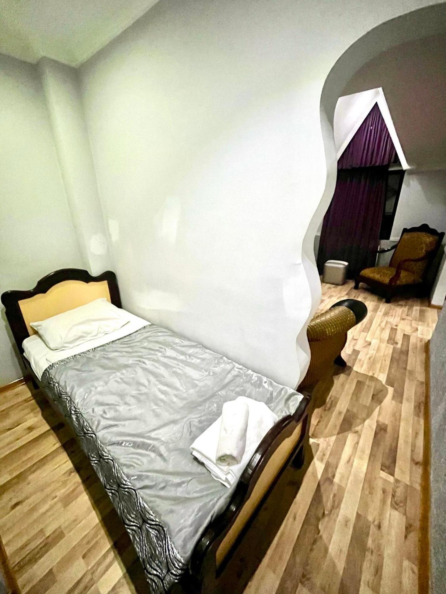 B&B Europa Hotel Kutaisi Zewnętrze zdjęcie